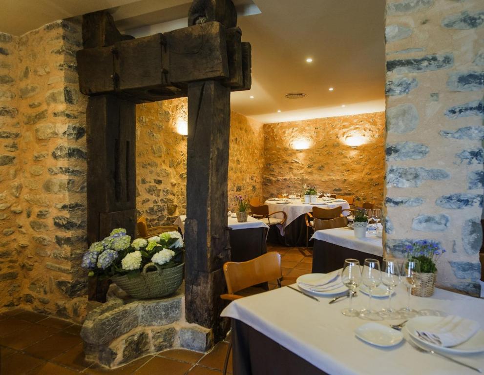 alojamiento en pueblo pirenaico