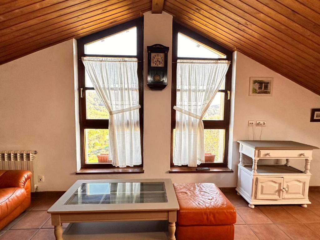 interior de casa rural en asturias