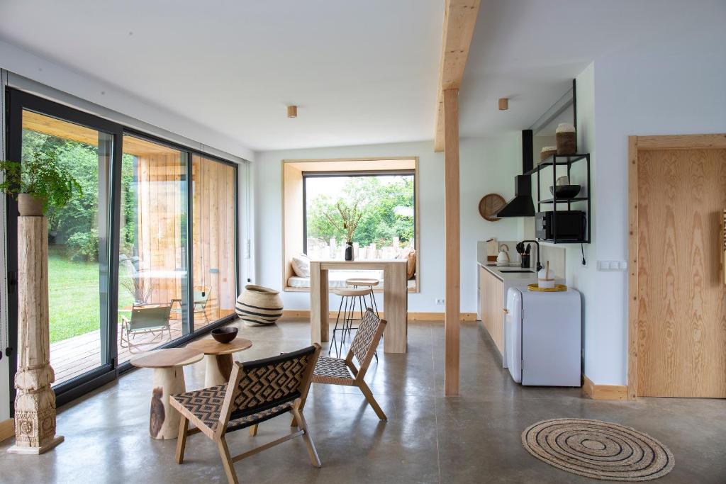 interior de cabaña de lujo en cantabria