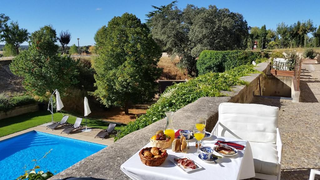 desayuno exterior castillo salamanca