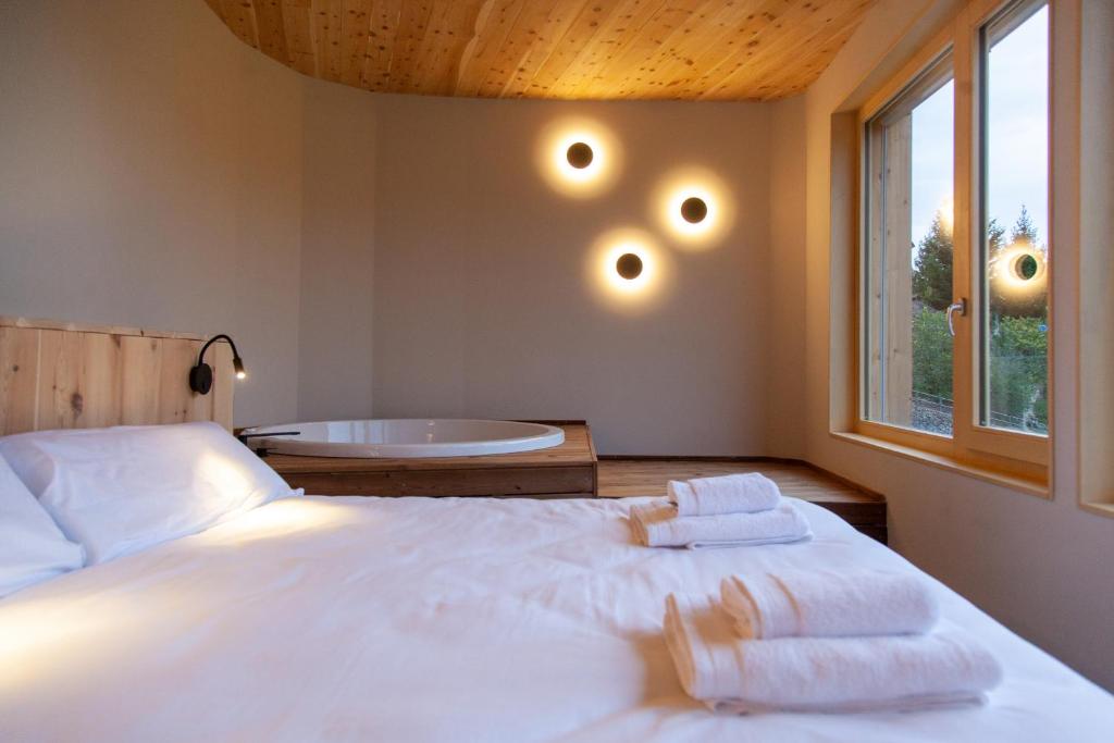 casa rural con jacuzzi pirineos catalanes