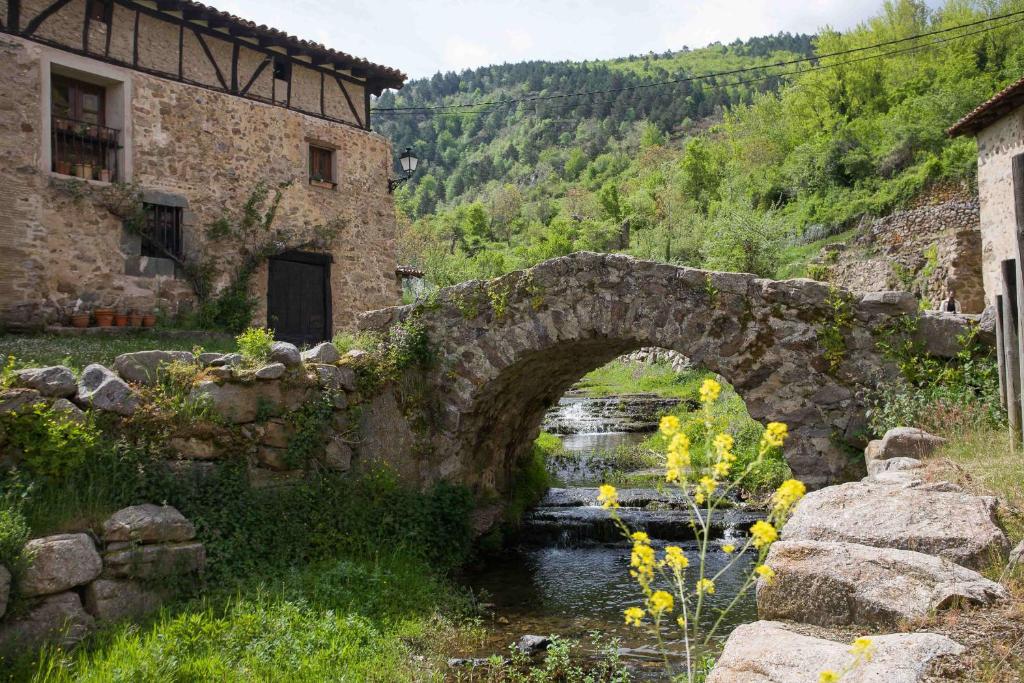 puente posada riojana 