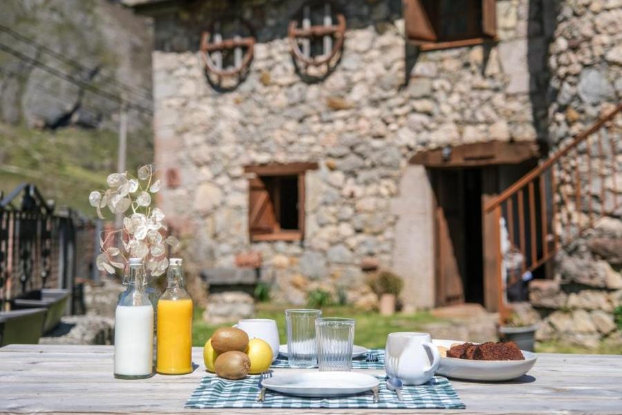 desayuno en apartamento rural en la laguna de somiedo