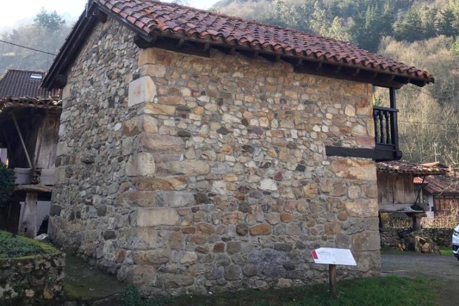 casita en aldea en asturias