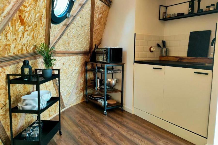 interior cocina domo geodésico