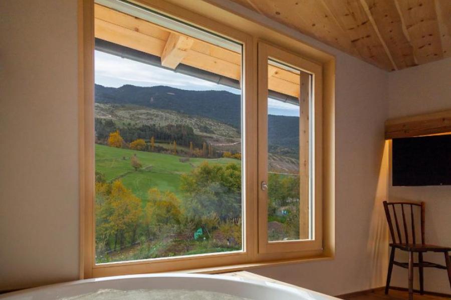 casa rural con jacuzzi pirineos catalanes