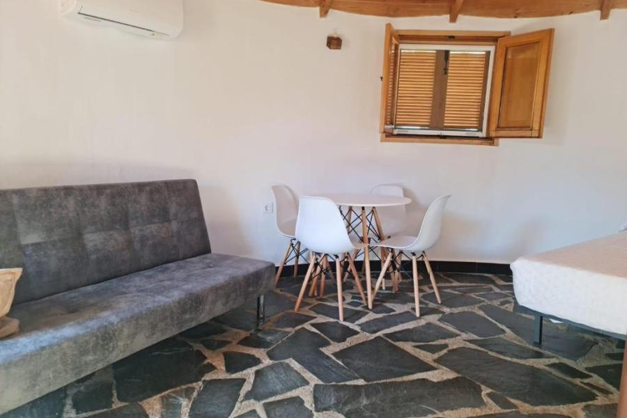 interior chozos extremadura