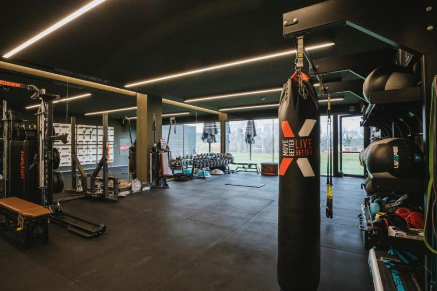gimnasio cabañas de lujo cerca de barcelona
