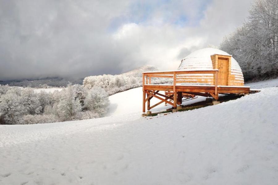 iglús nevados en la Selva de Irati